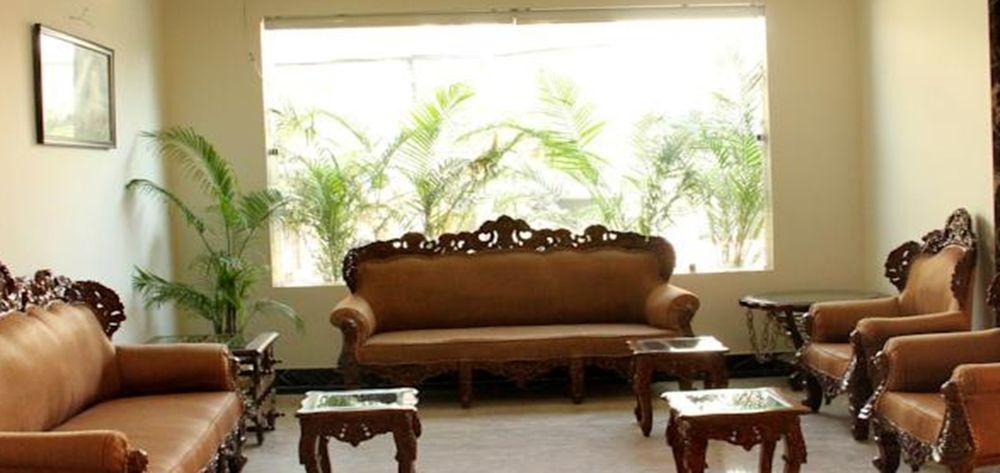 Oyo Flagship Hotel Rudra Palace Agra  Εξωτερικό φωτογραφία