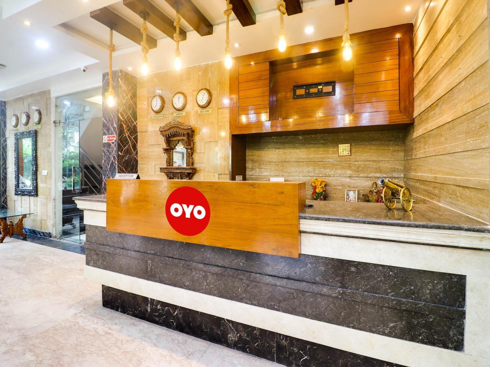 Oyo Flagship Hotel Rudra Palace Agra  Εξωτερικό φωτογραφία